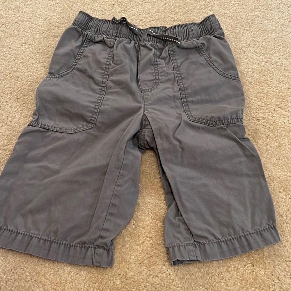 OLD NAVY SIZE LARGE SHORTS